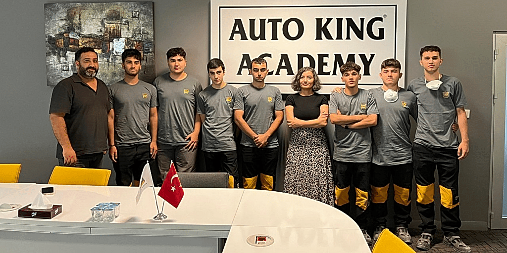 Auto King, MESEM işbirliği ile gençleri otomotiv sektörüne hazırlayacak!